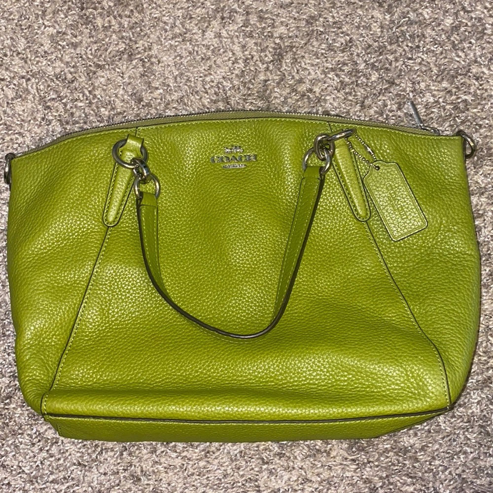 Coach Women's Pebble Leather MEDIUM Kelsey Satchel